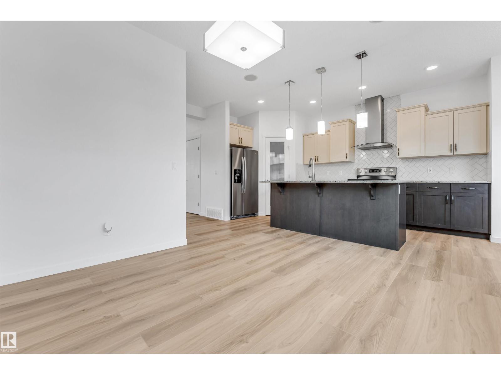 Photo 7 of 2344 Glenridding Blvd Sw, Edmonton AB