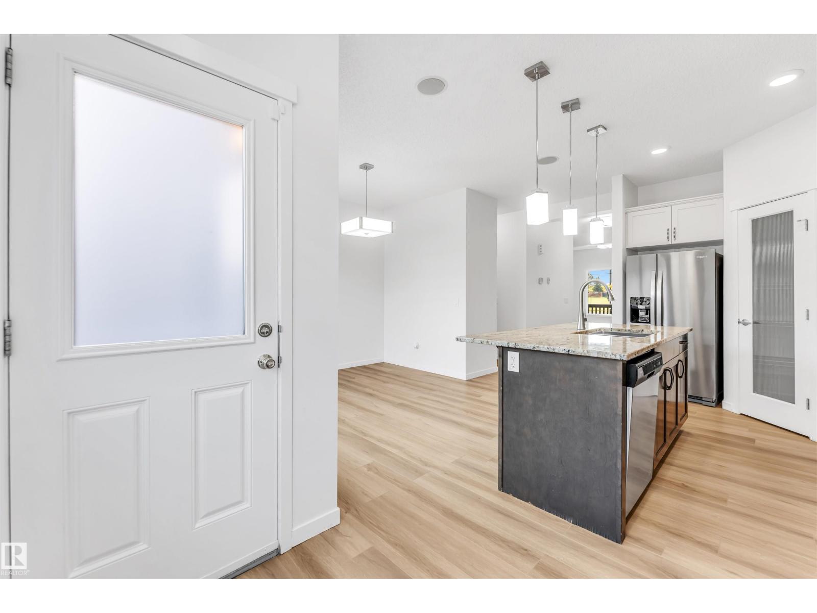 Photo 9 of 2344 Glenridding Blvd Sw, Edmonton AB