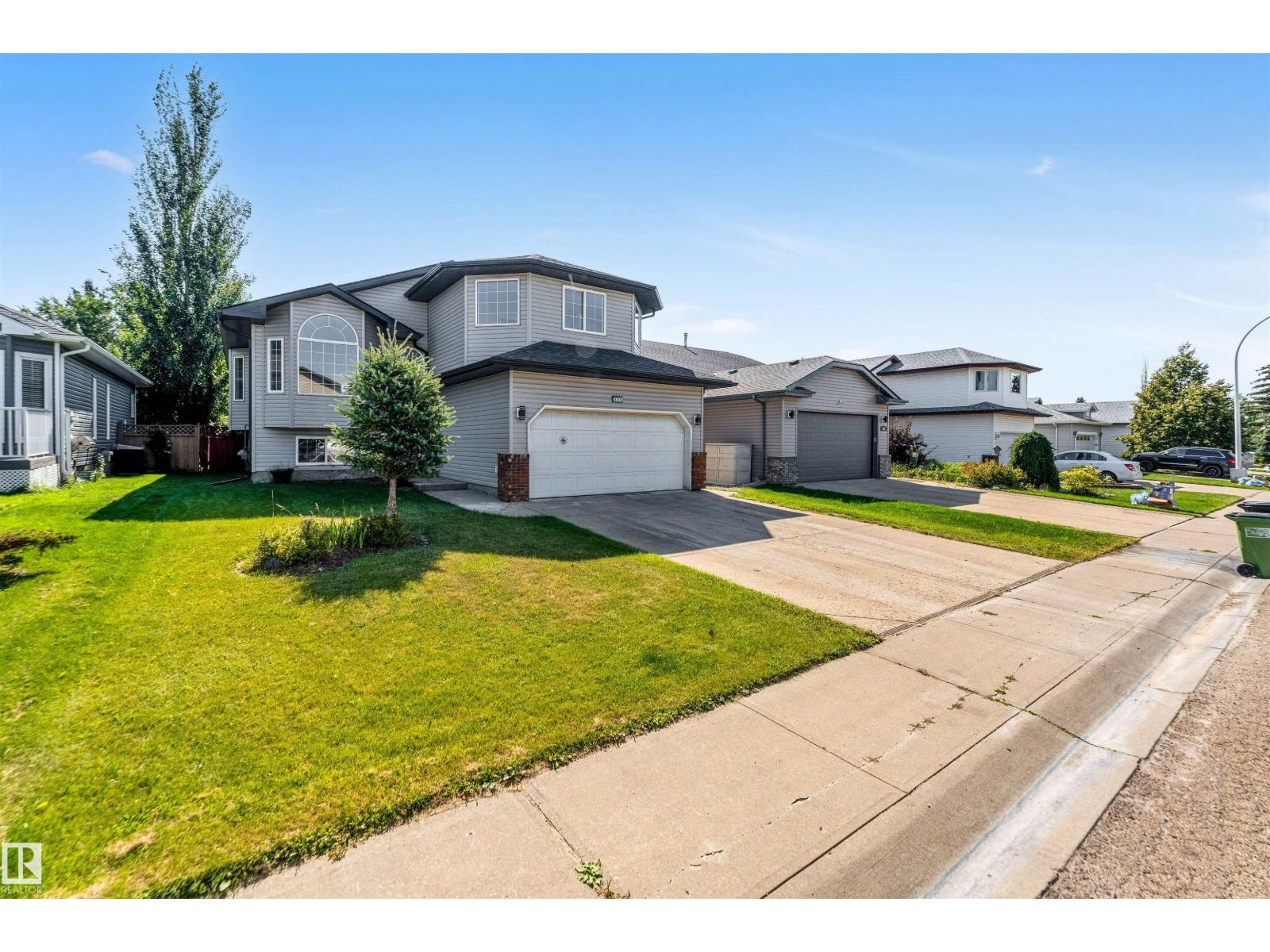 Photo 4 of 325 Jilling Cres Nw, Edmonton AB