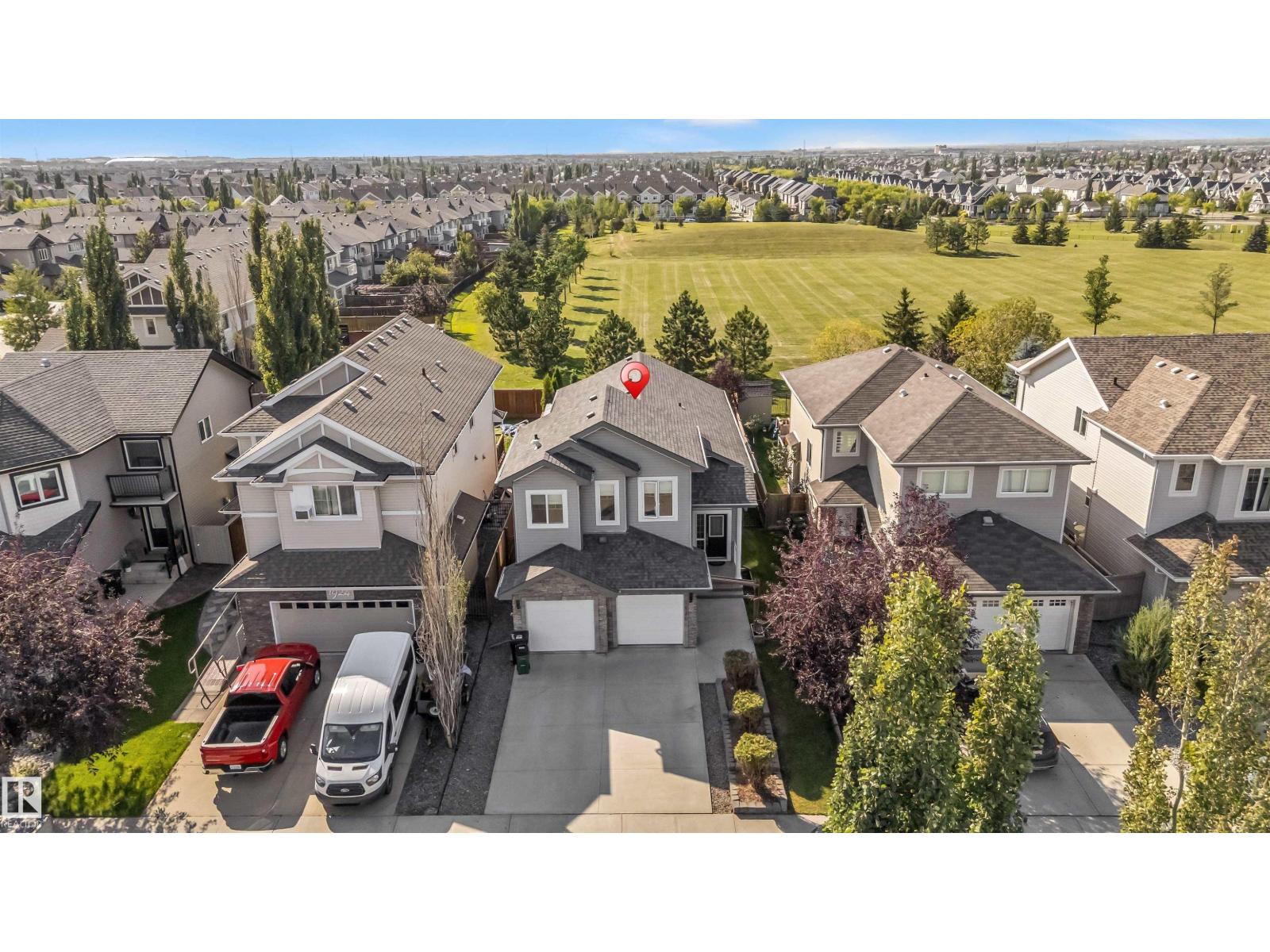 Photo 13 of 1920 69 St Sw, Edmonton AB