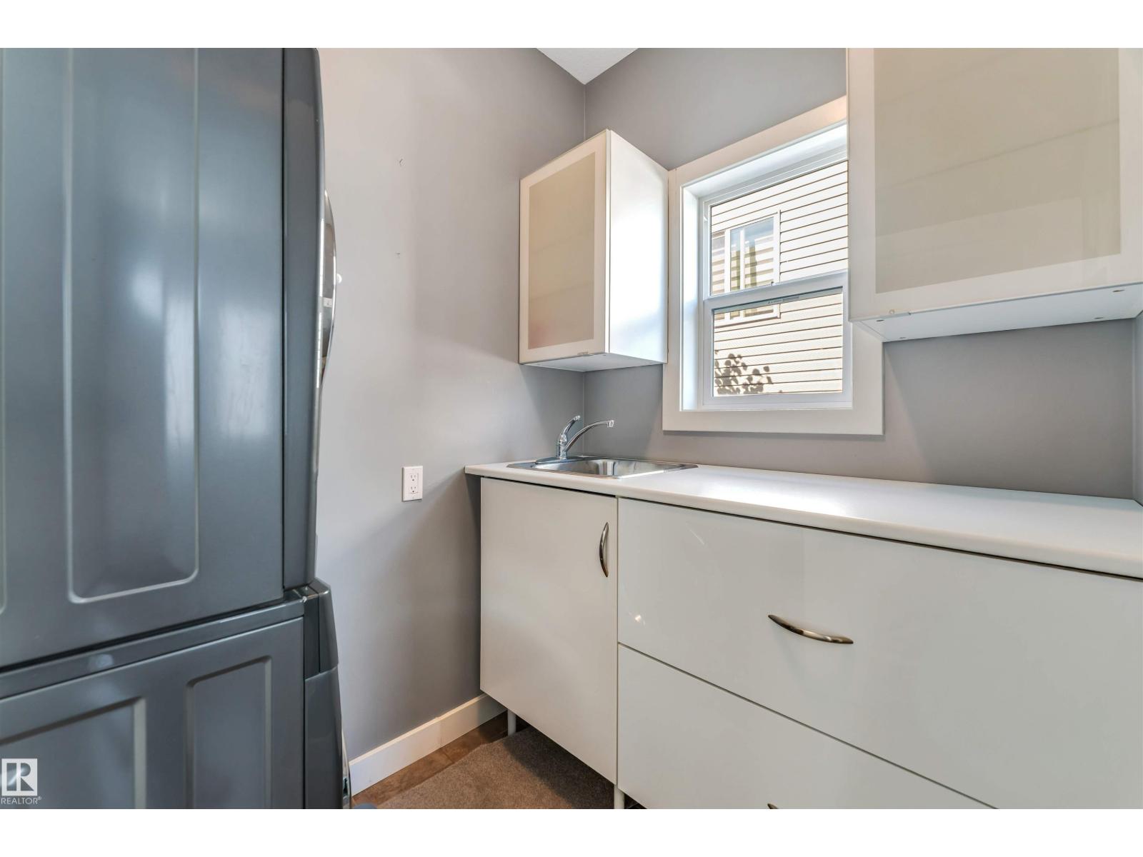 Photo 21 of 1920 69 St Sw, Edmonton AB