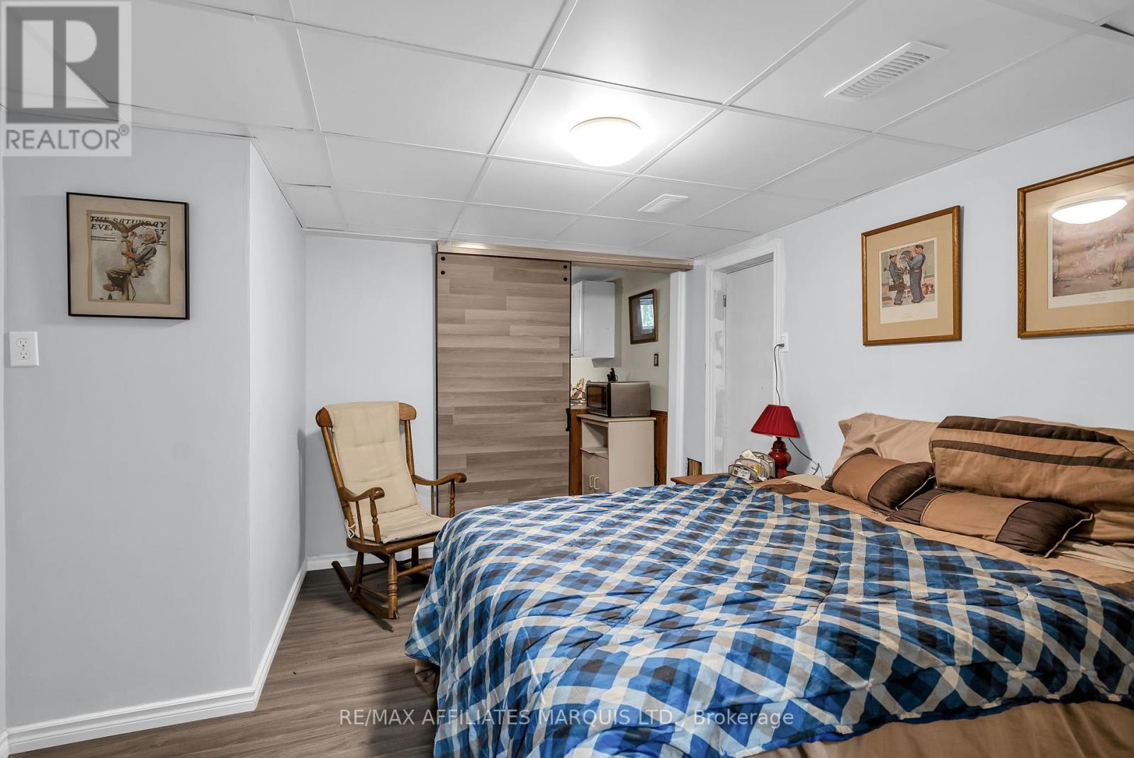 Photo 24 of 417 Beach Avenue, Cornwall ON