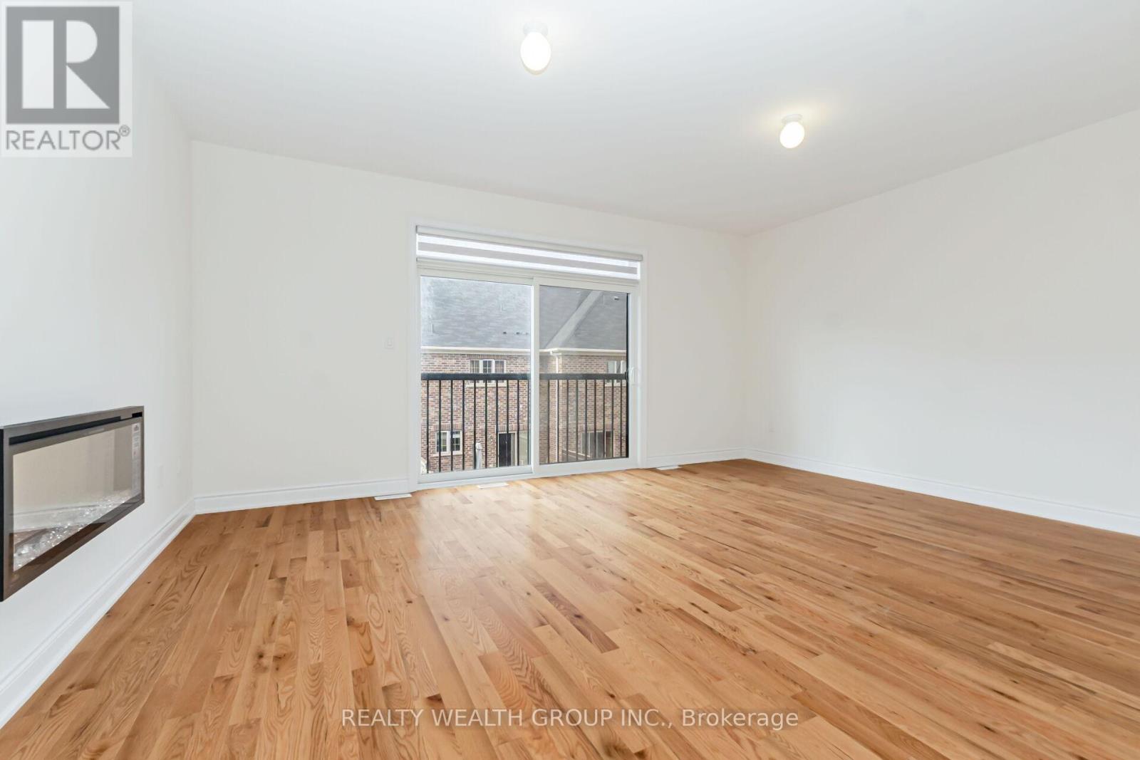 Photo 22 of 221 Tennant Circle, Vaughan ON