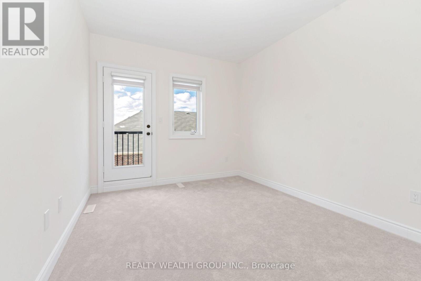 Photo 31 of 221 Tennant Circle, Vaughan ON