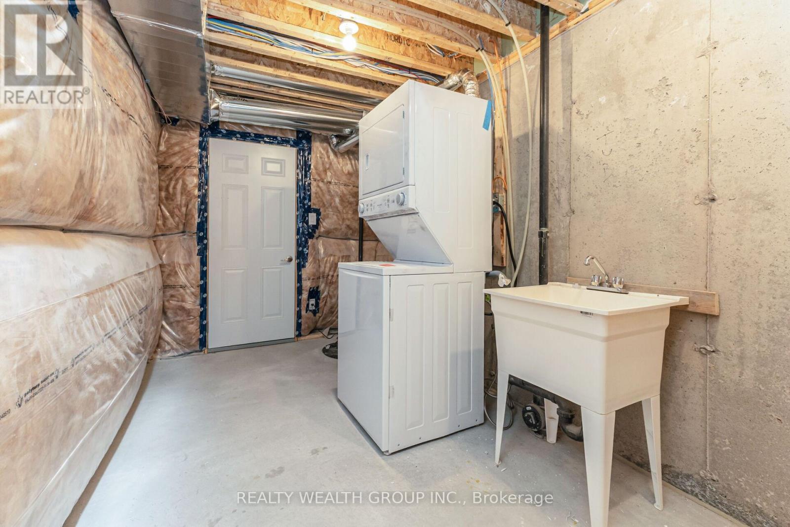 Photo 44 of 221 Tennant Circle, Vaughan ON
