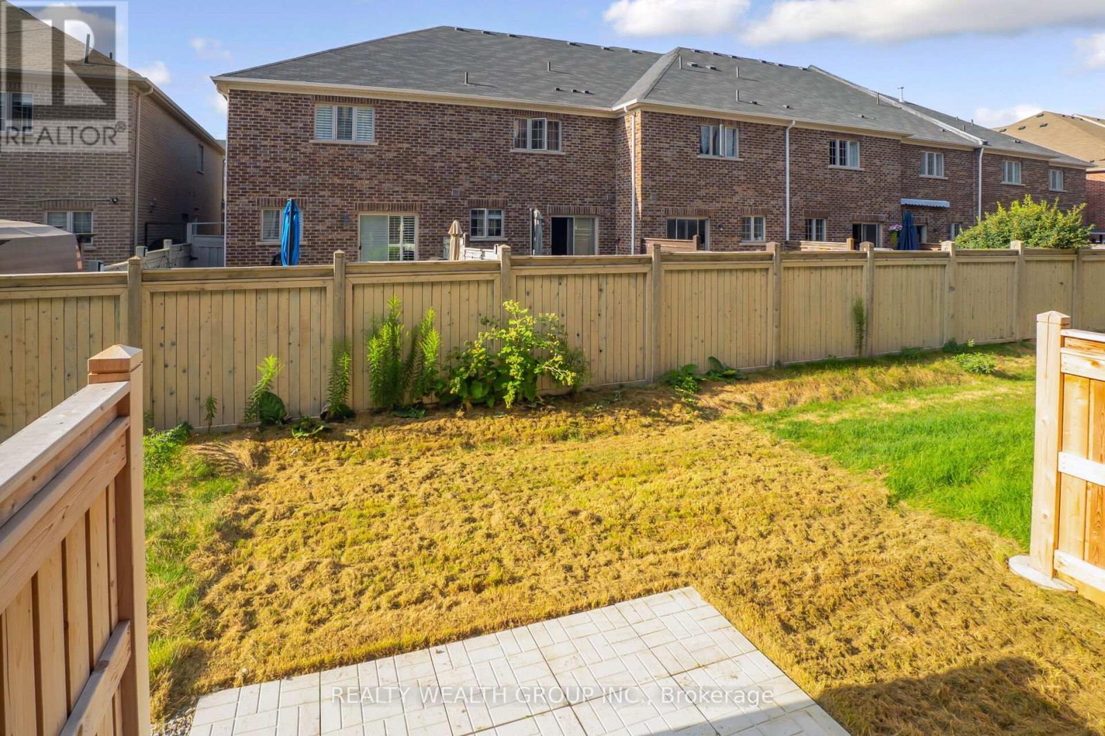 Photo 48 of 221 Tennant Circle, Vaughan ON