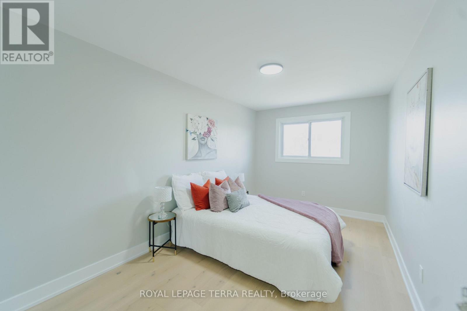 Photo 19 of 20 Histon Crescent, Brampton ON