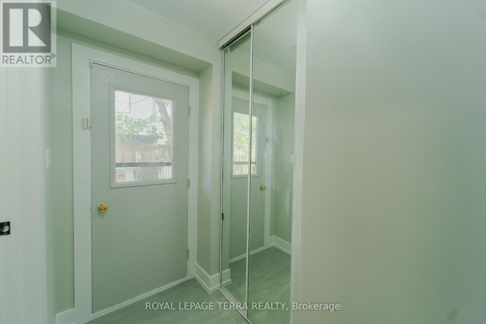 Photo 25 of 20 Histon Crescent, Brampton ON