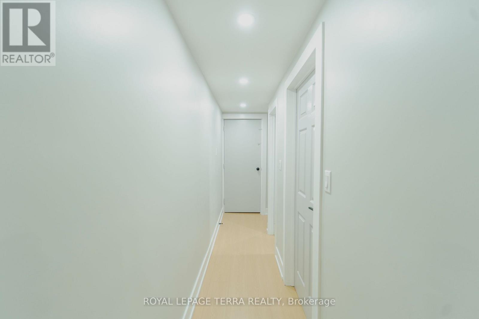 Photo 31 of 20 Histon Crescent, Brampton ON