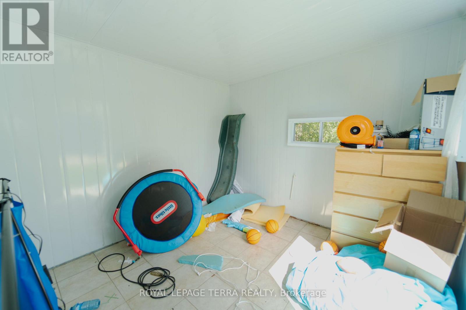 Photo 41 of 20 Histon Crescent, Brampton ON