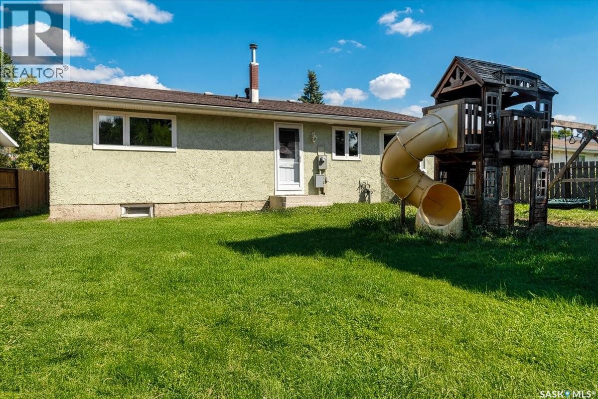 Photo 28 of 126 Mcsherry Crescent, Regina SK