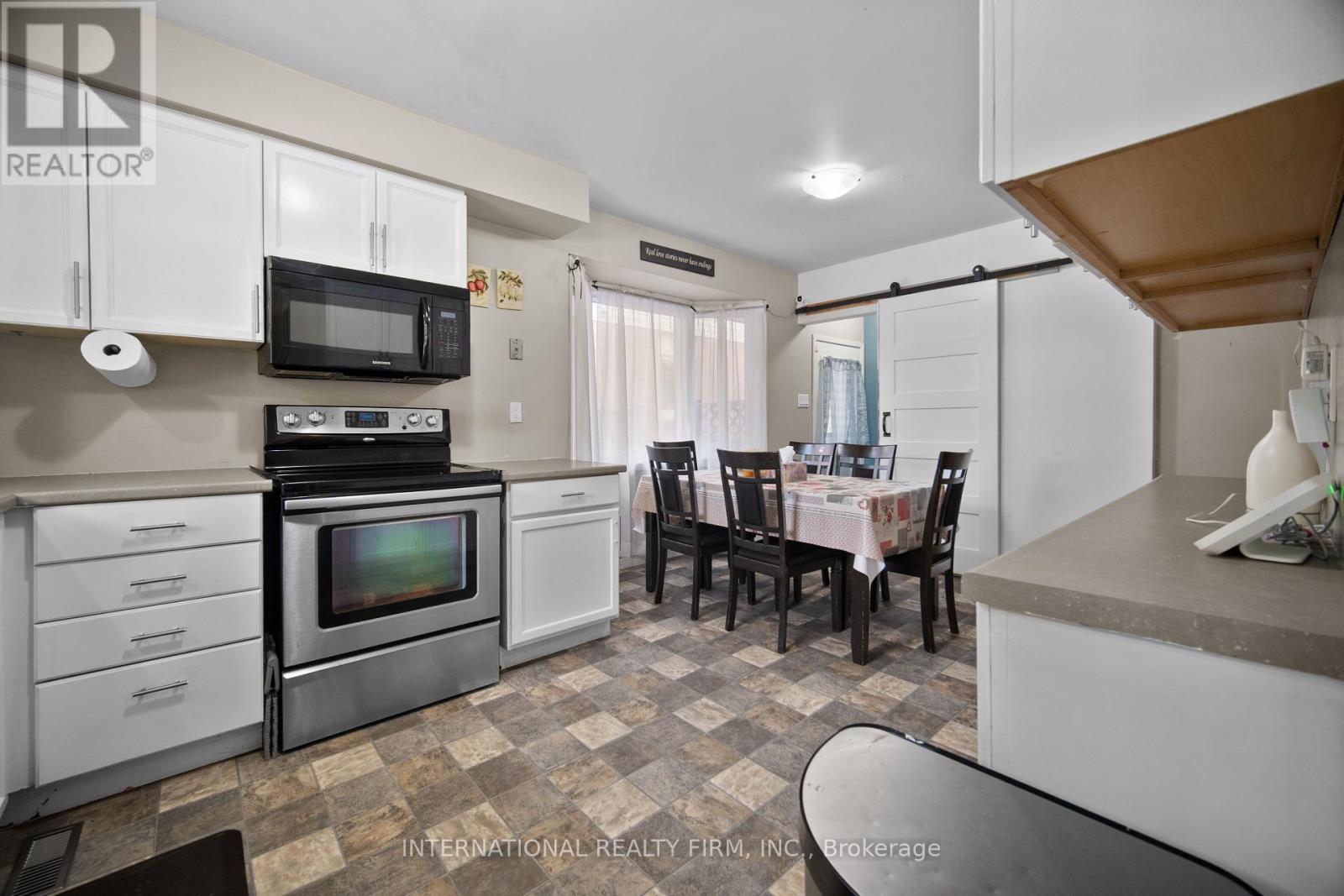 Photo 12 of 47 Speight Crescent, London East ON