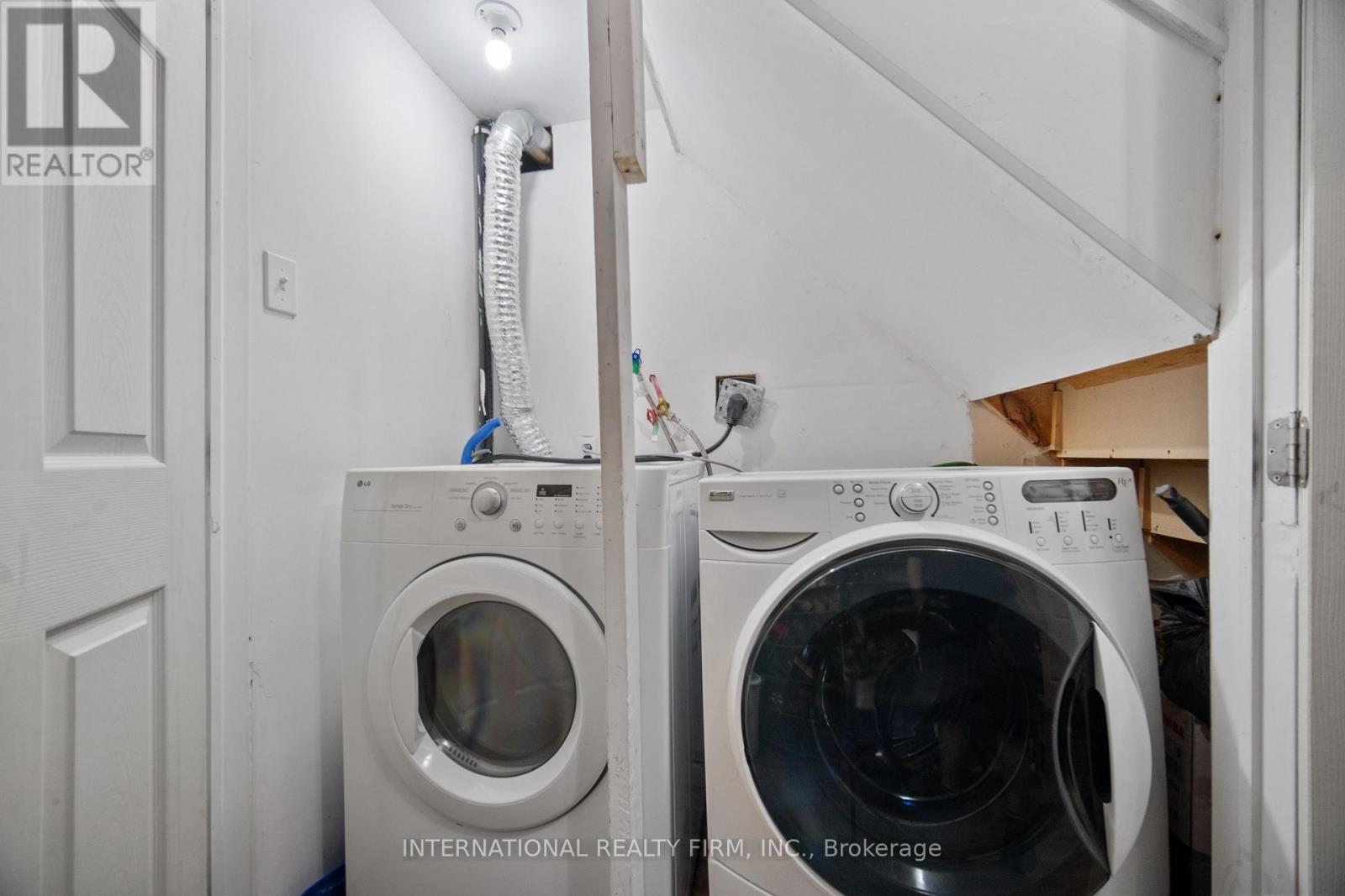 Photo 25 of 47 Speight Crescent, London East ON