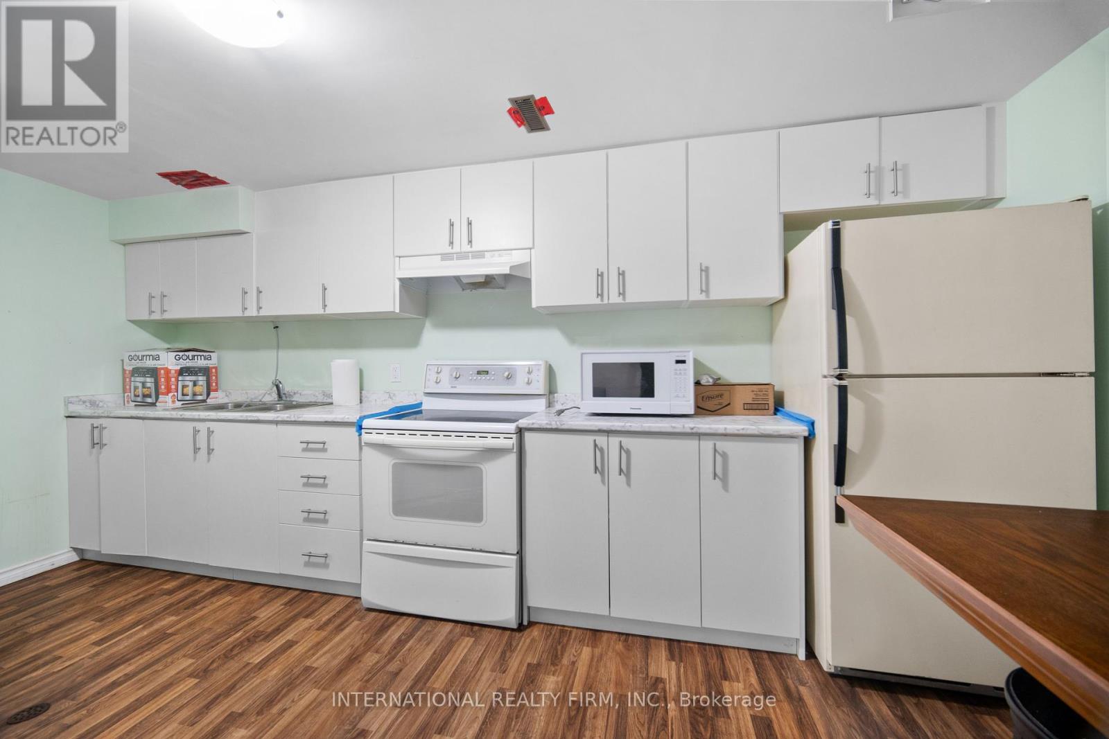 Photo 36 of 47 Speight Crescent, London East ON