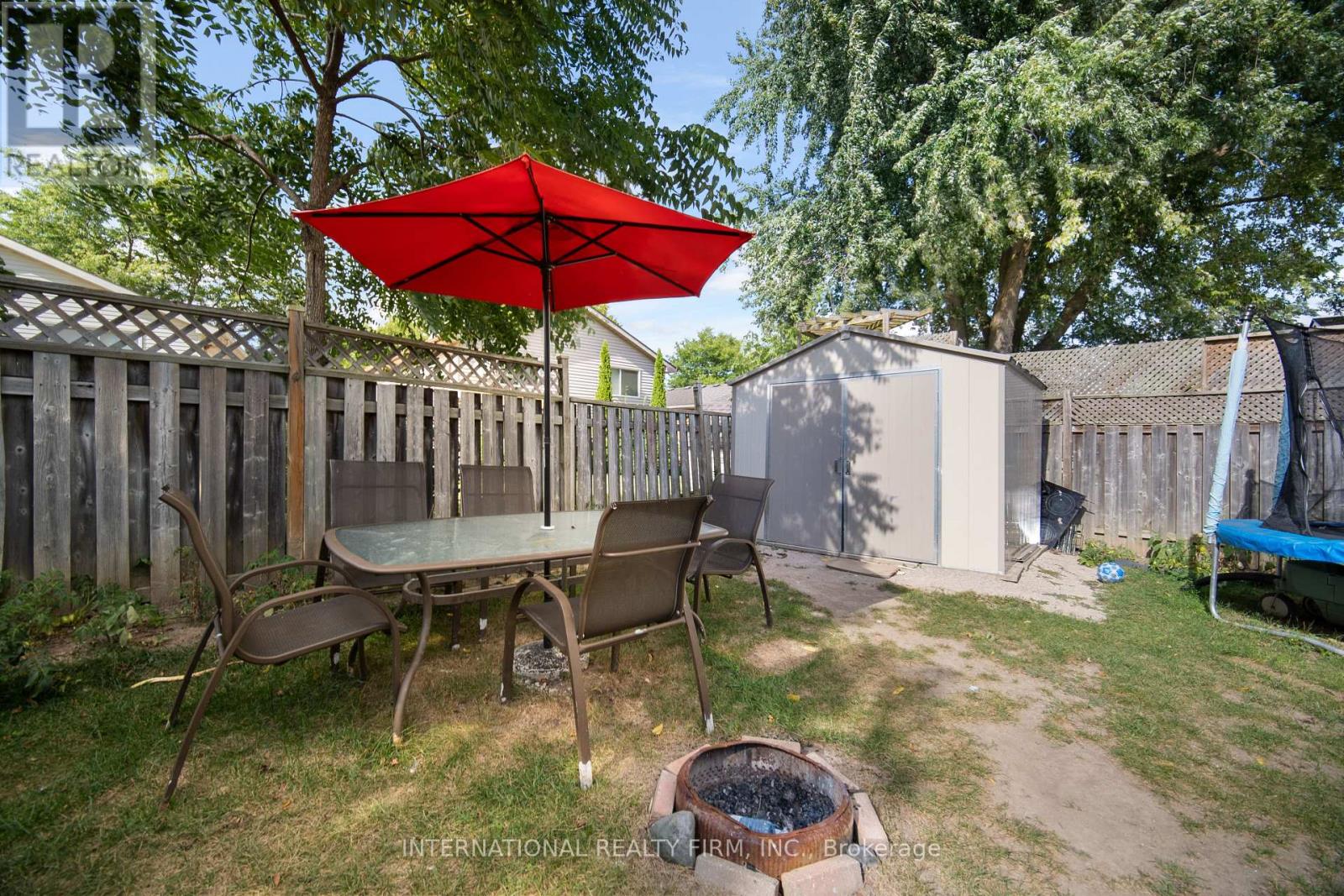 Photo 38 of 47 Speight Crescent, London East ON