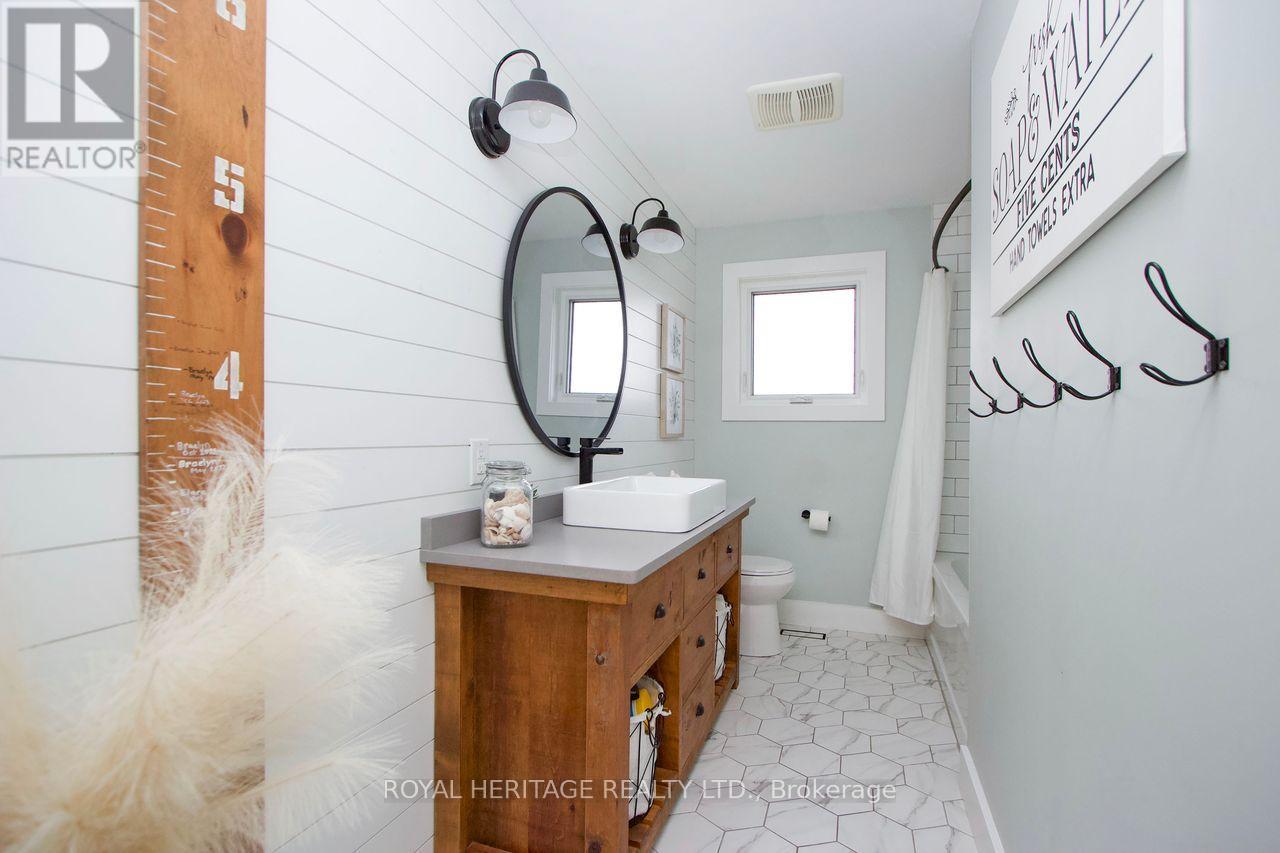 Photo 21 of 3517 Lockhart Road, Clarington ON