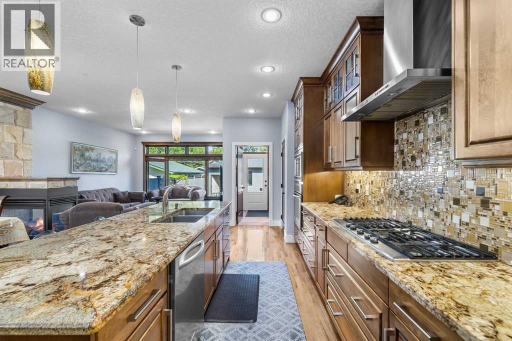 Photo 16 of 120 7 Avenue Ne, Calgary AB