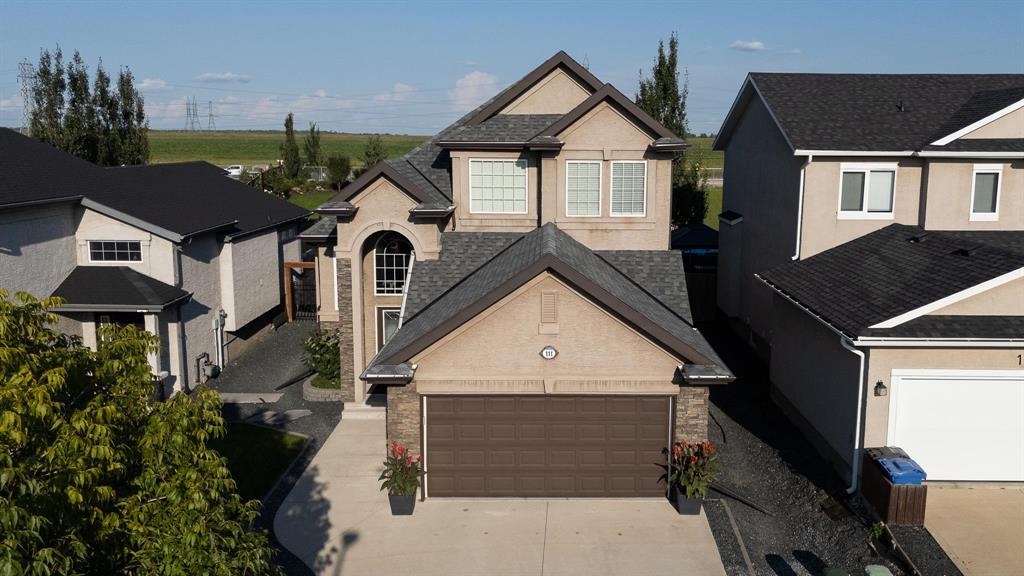 Photo 2 of 111 Desrosiers Drive, Winnipeg MB