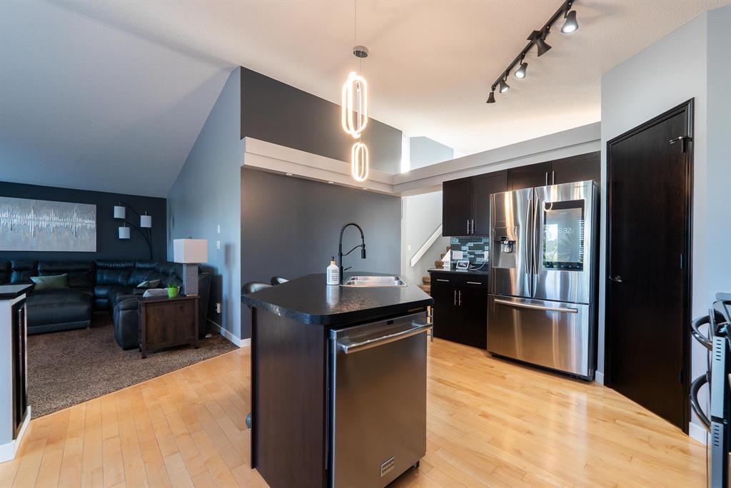 Photo 26 of 111 Desrosiers Drive, Winnipeg MB