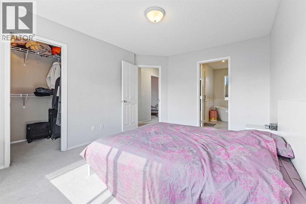 Photo 22 of 30 Spring Mews Sw, Calgary AB