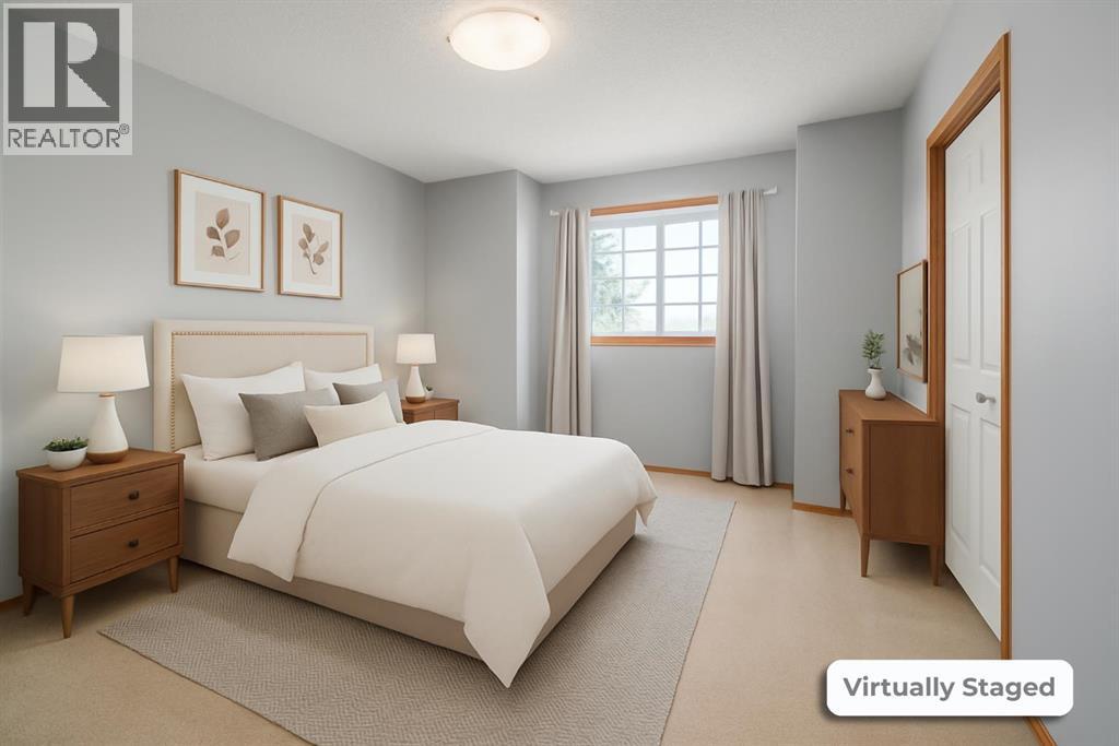 Single Family House for Sale in  Somerglen Park SW Somerset Calgary 