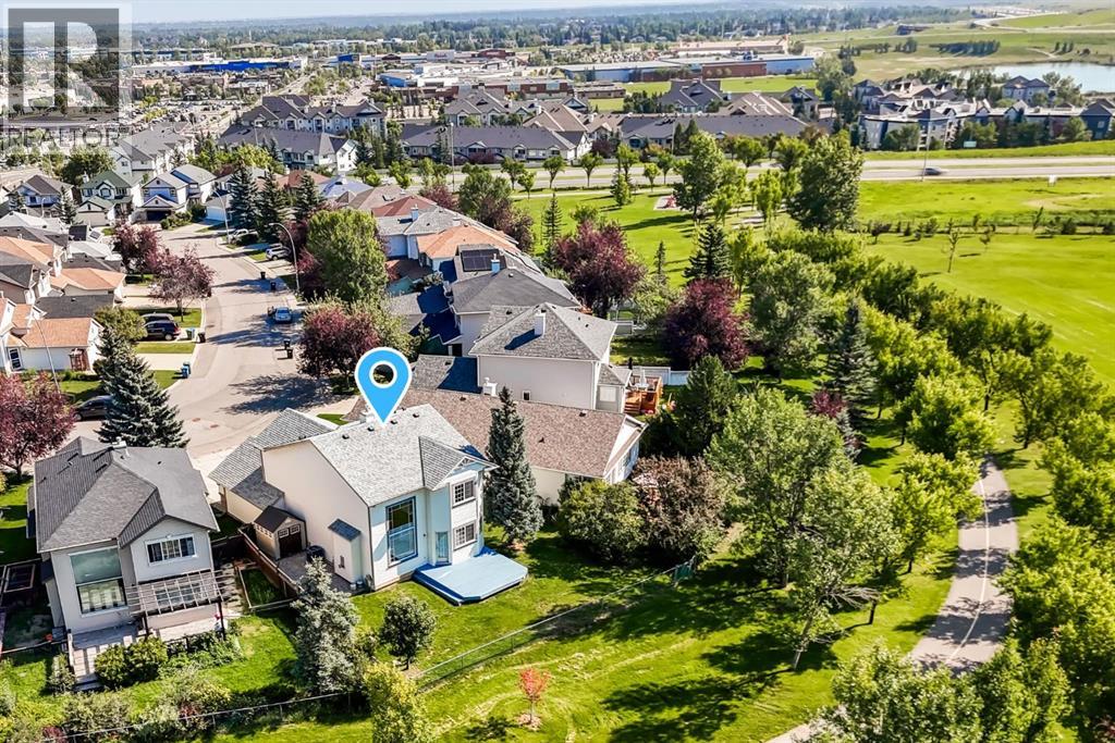Single Family House for Sale in  Somerglen Park SW Somerset Calgary 