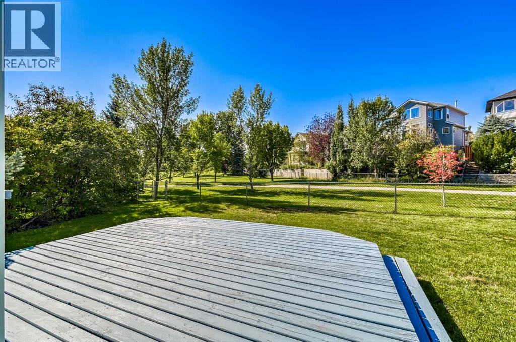 Single Family House for Sale in  Somerglen Park SW Somerset Calgary 