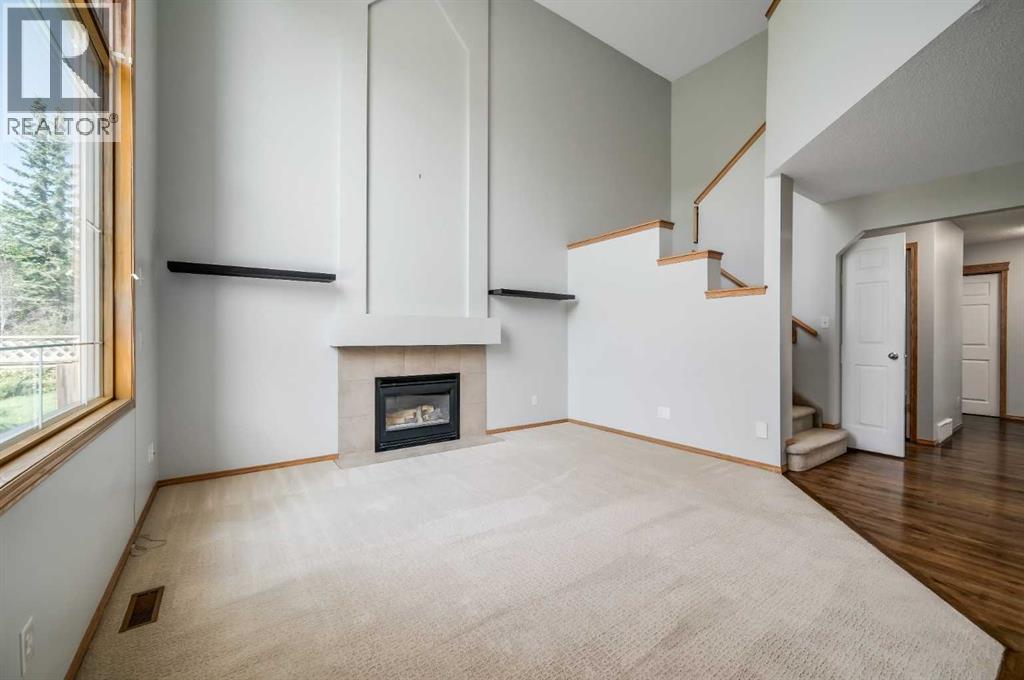 Single Family House for Sale in  Somerglen Park SW Somerset Calgary 