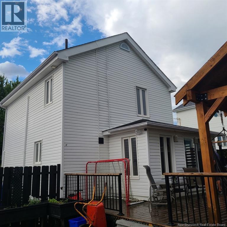 Photo 27 of 75 35th Avenue, Edmundston NB