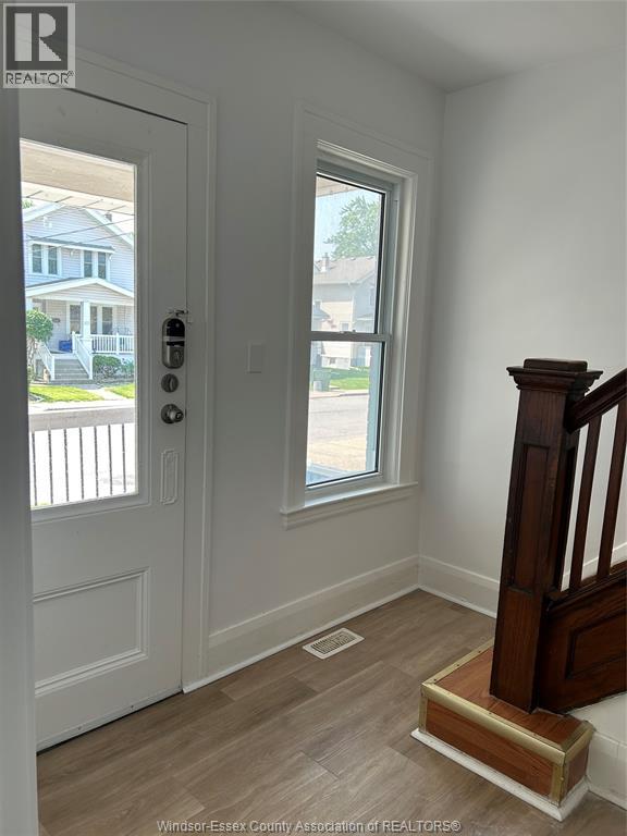 Photo 3 of 442 Erie Street West, Windsor ON