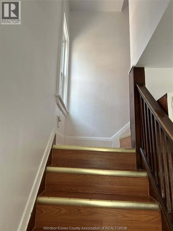 Photo 9 of 442 Erie Street West, Windsor ON