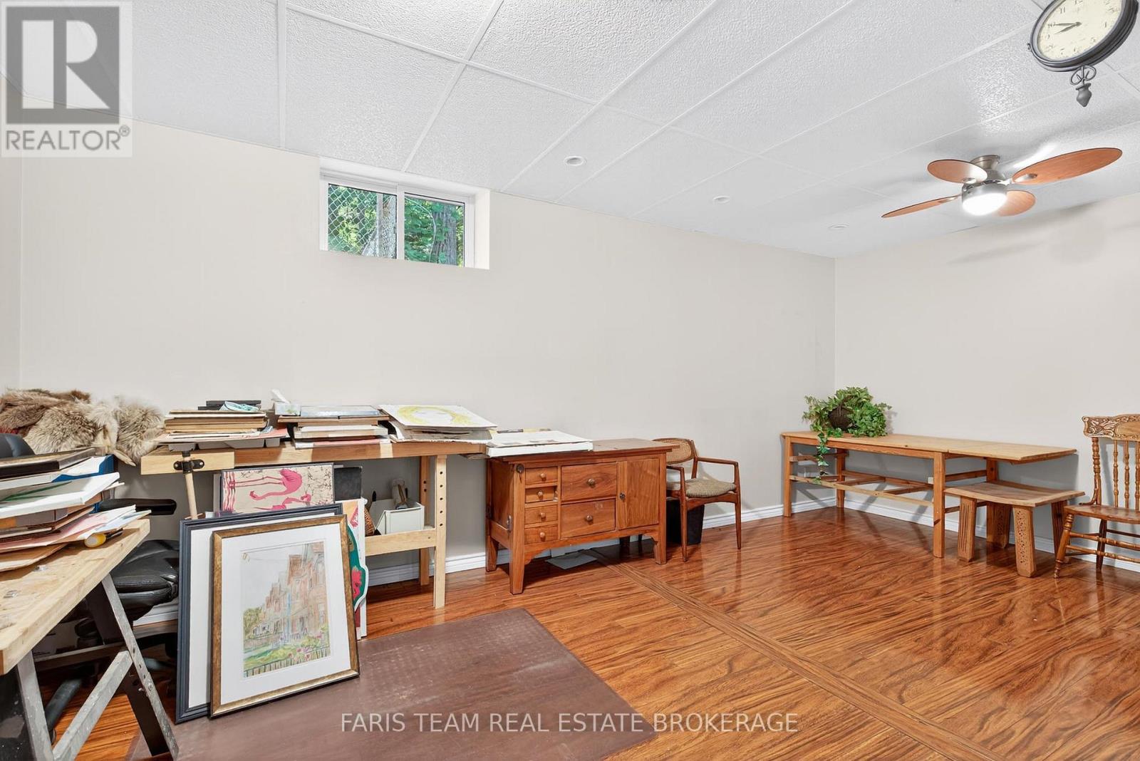 Photo 24 of 193 Gilwood Park Drive, Penetanguishene ON