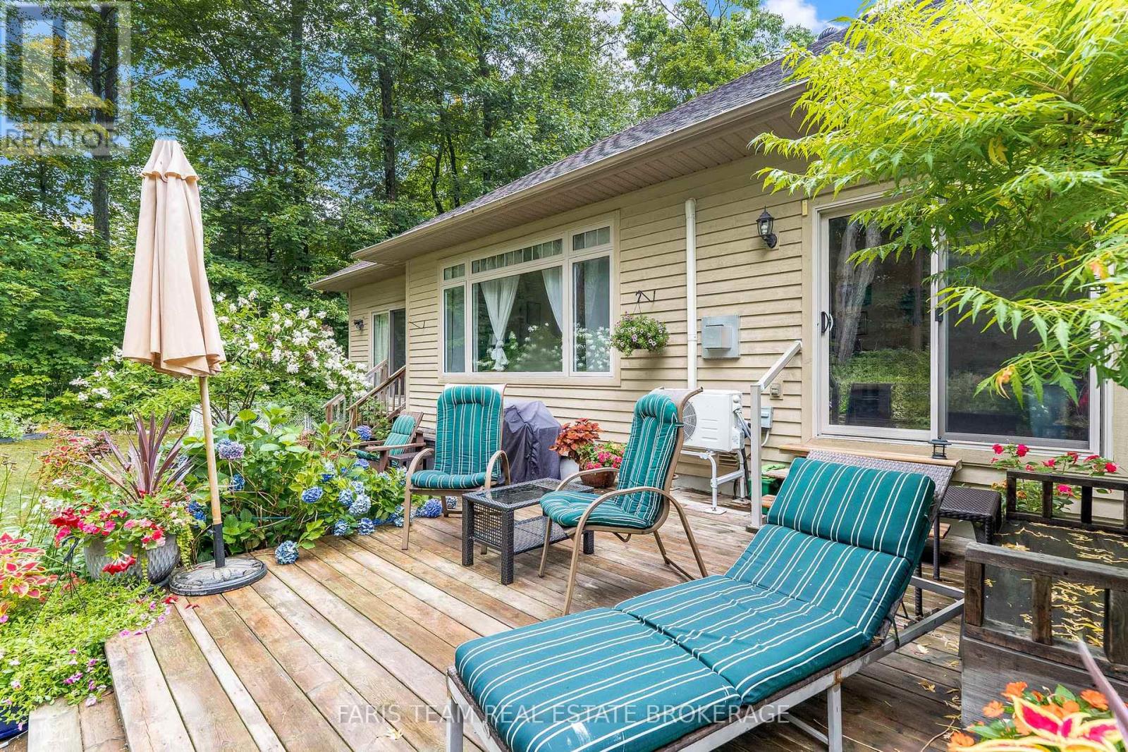 Photo 26 of 193 Gilwood Park Drive, Penetanguishene ON