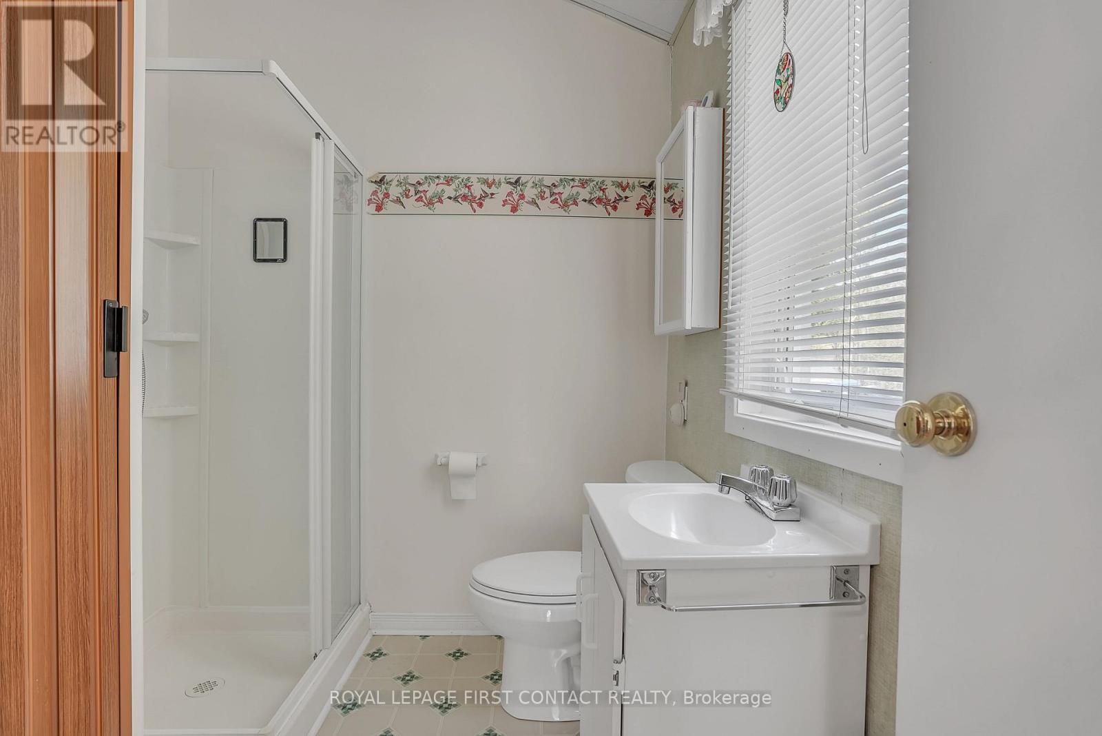 Photo 12 of 8 Buttercup Lane, Springwater ON