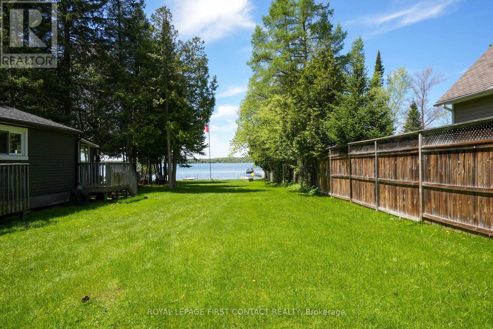 Photo 5 of 8 Buttercup Lane, Springwater ON