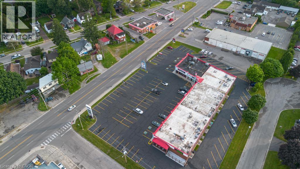 Photo 17 of 11 Elizabeth Road, Simcoe ON