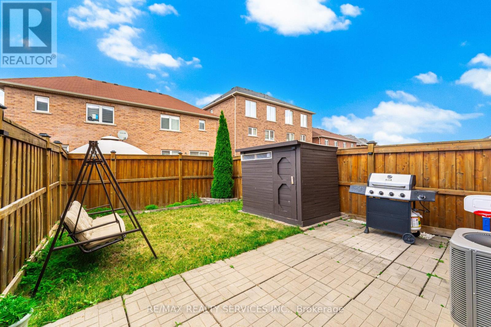 Photo 41 of 162 Sussexvale Drive, Brampton ON