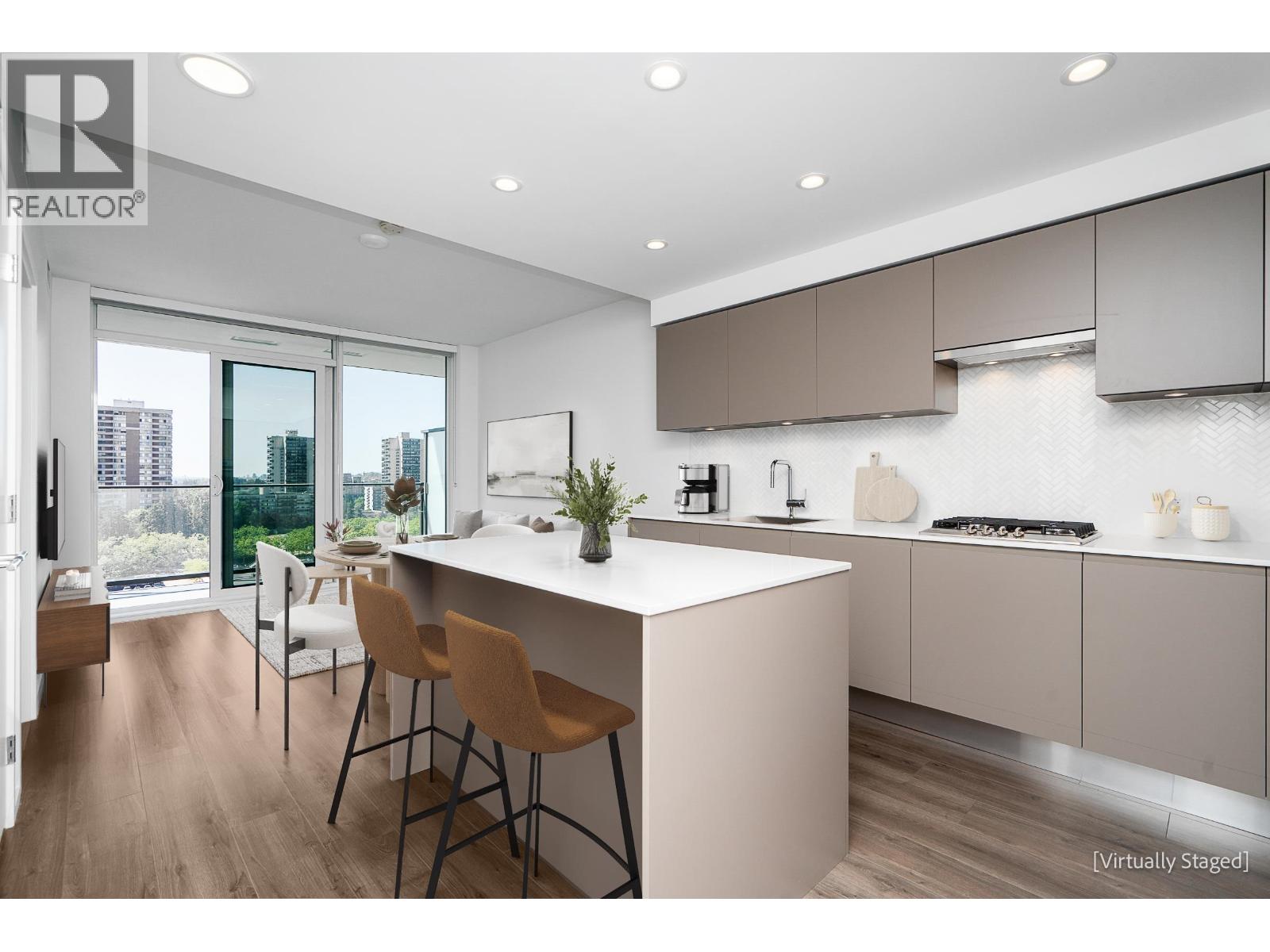 Photo 3 of 708 3809 Evergreen Place, Burnaby BC