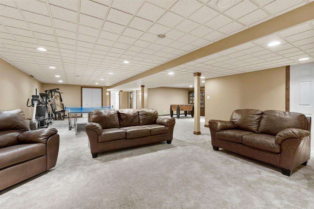 Photo 33 of 134 Granite Park Boulevard, Steinbach MB