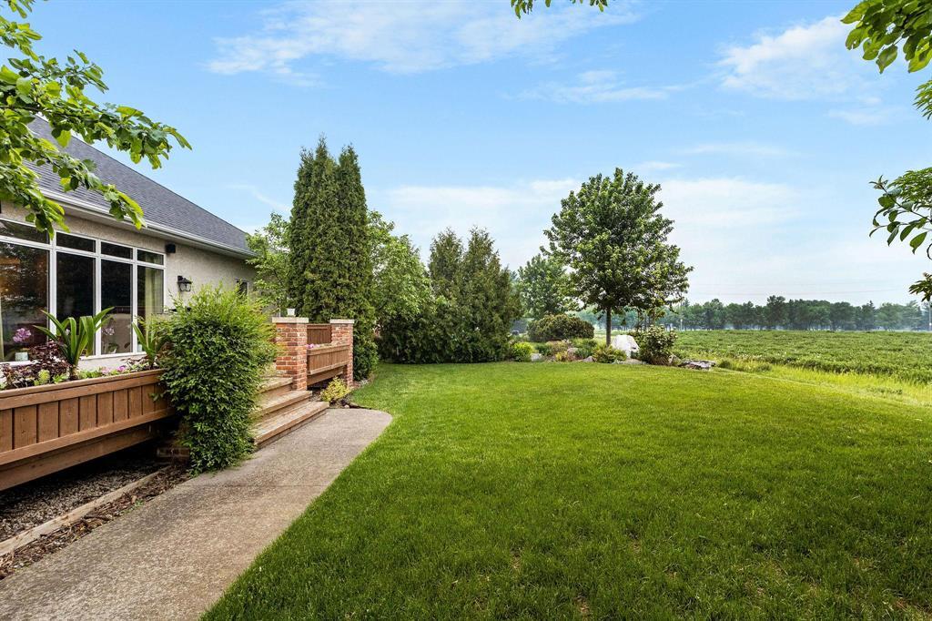 Photo 5 of 134 Granite Park Boulevard, Steinbach MB