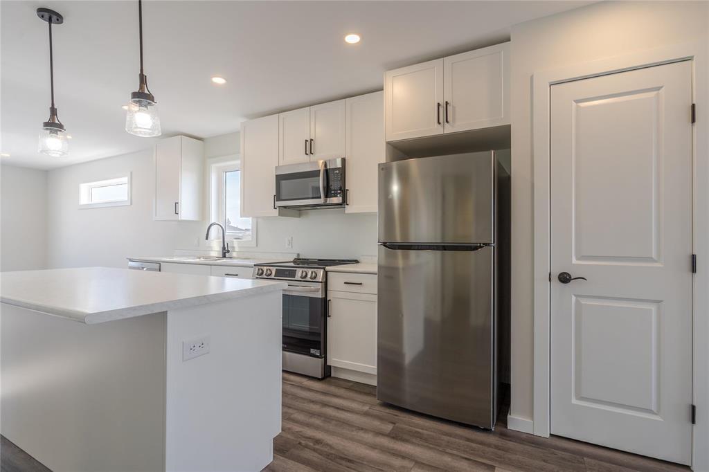 Photo 8 of 294 Normandeau Avenue, Ste Anne MB