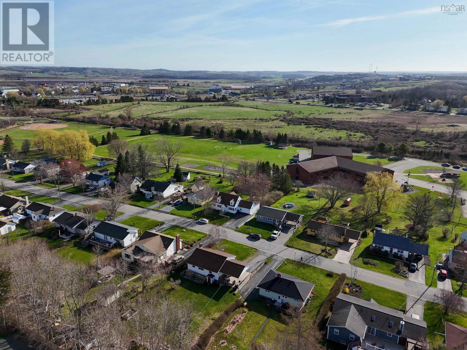 Photo 39 of 228 Tremain Crescent, Windsor NS
