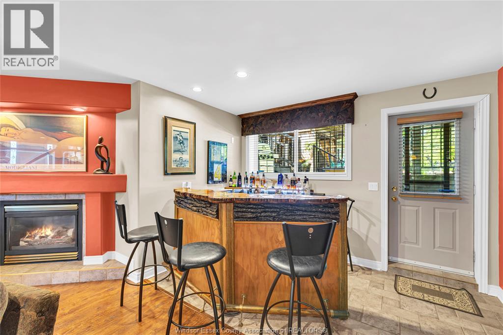 Photo 19 of 4159 Roseland Drive, Windsor ON