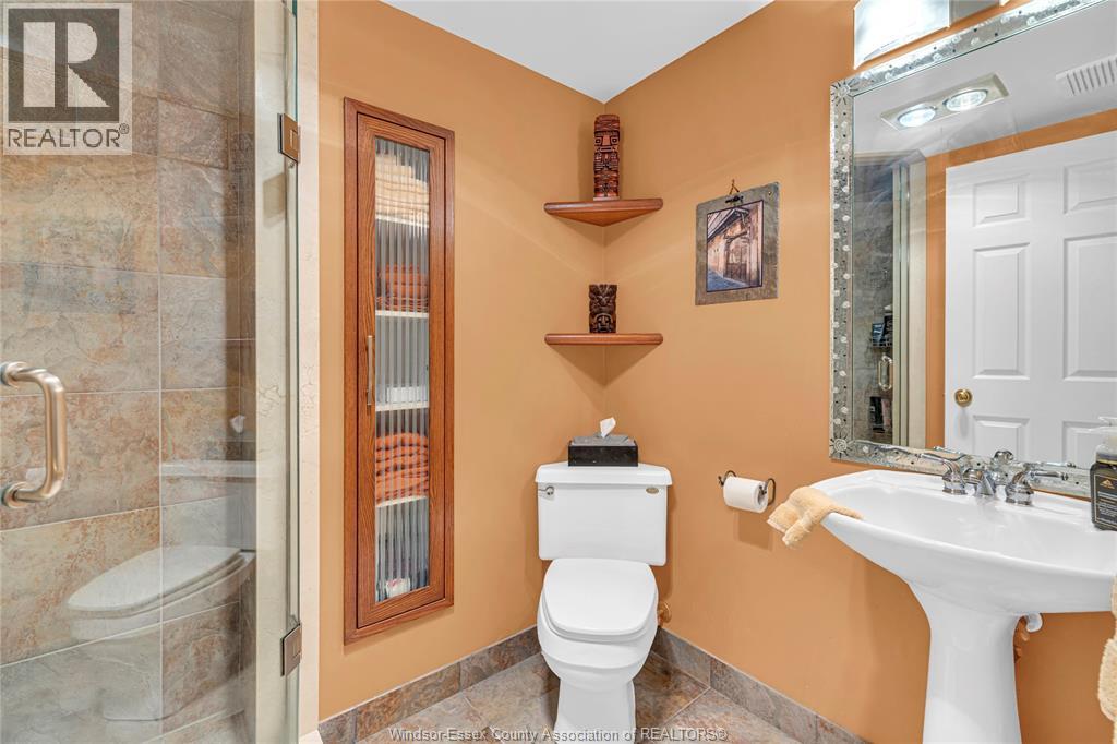 Photo 21 of 4159 Roseland Drive, Windsor ON