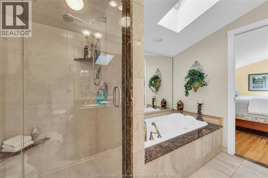 Photo 16 of 4159 Roseland Drive, Windsor ON
