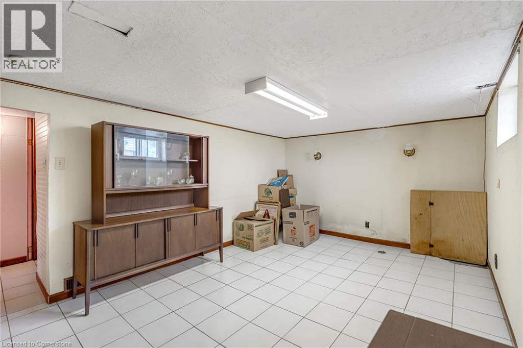 Photo 13 of 113 East 38th Street, Hamilton ON