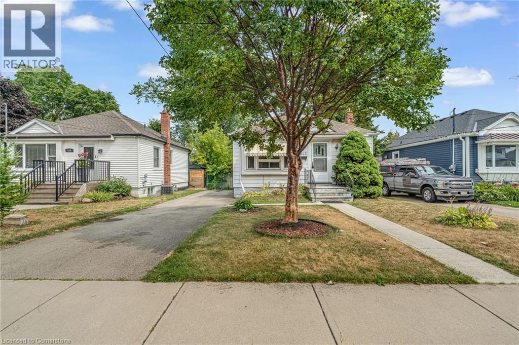 Photo 2 of 113 East 38th Street, Hamilton ON