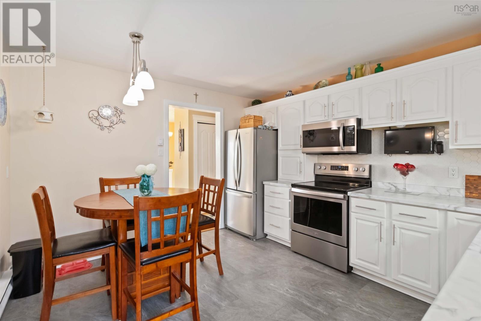 Photo 18 of 1 Gammon Crescent, Dartmouth NS