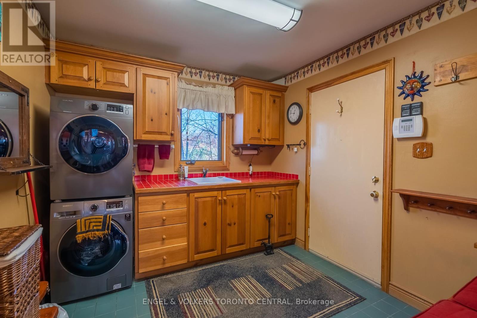 Photo 20 of 11 Valleycrest Drive, Oromedonte ON
