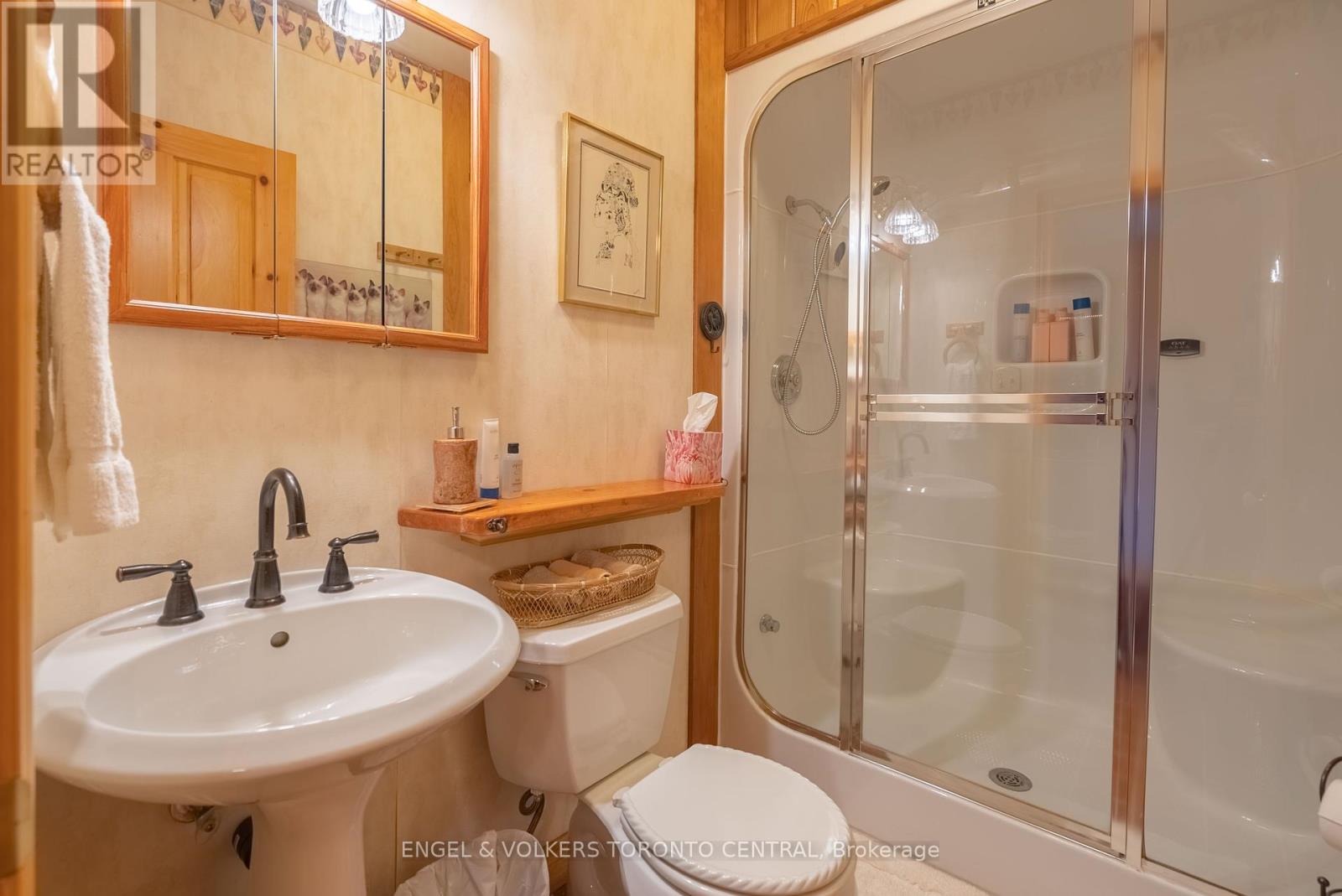 Photo 40 of 11 Valleycrest Drive, Oromedonte ON